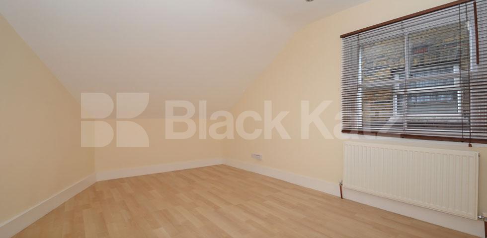 			NEW INSTRUCTION , 3 Bedroom, 1 bath, 1 reception Apartment			 Romola Road , Tulse Hill 